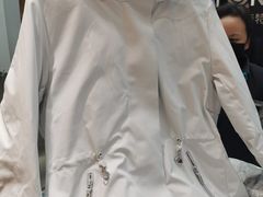 -福奈特洗衣洗鞋(博山路旭辉店)