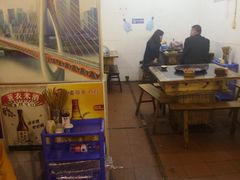 -苟味道老火锅(黄桷坪店)