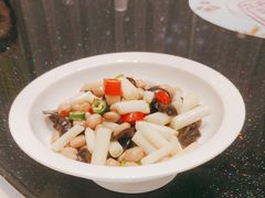 -香山湖家家宴(中山陵店)