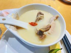 胡椒猪肚鸡（中份2-4人）-湯系·煲汤手艺人(东二环泰禾广场店)