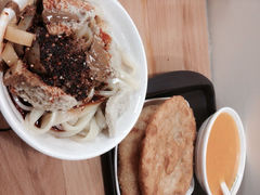 舌尖尖（城关万达店）-舌尖尖传统小吃(万达店)