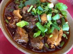 -谢老五跷脚牛肉·非遗传承店