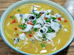 农妇酸汤鱼-将就吃农家特色土菜馆