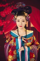 -盘子女人坊古装写真摄影