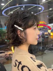-DL HAIR SALON