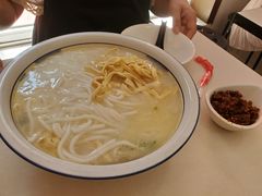 -金家小金碗云南过桥米线