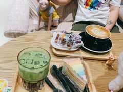 -藏猫猫咖啡主题馆(中央大道店)