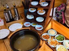 -勺子米线·云南传统小吃市集(四方街店)