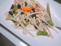 脆妙花生苗-原味田园·客家菜·土窑鸡(中航城君尚购物中心店)