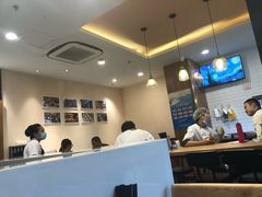 大堂-小杨生煎(金山百联购物中心3楼店)
