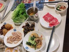 -爱客得牛排海鲜烤肉·火锅自助(春熙路黑金好店)