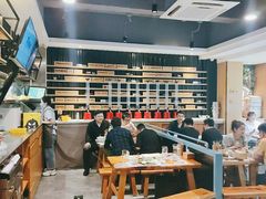 大堂-木屋烧烤(万德庄店)