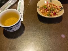 -富正毅三下锅·湘西韵味(天门山索道店)