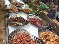 -汉金城海鲜烤肉自助百汇(烟台永旺购物中心店)