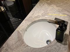 -爱舍海岸酒店(香港中路五四广场店)