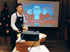 -星巴克臻选(济南恒隆店)