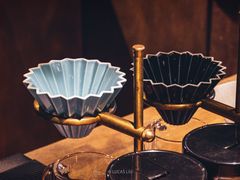 -Metal hands·铁手咖啡