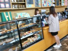面包甜点陈列柜-星巴克臻选(成都环球乐天店)