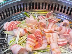 -豚豚猪村烤肉·韩国烤肉(总店)