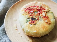 苔菜松仁月饼-西区老大房(愚园路店)