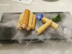 脆筒龙虾卷-后海16号·北京私房菜
