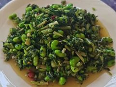 萝卜缨子炒毛豆-秋香鱼馆(世凹桃园店)