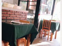 -广东仔港式茶餐厅(银泰店)