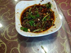酒鬼牛肉-老唐三下锅 ·张家界地标美食(溪布街店)