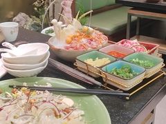 -得意咚瓜·顺德鱼生·冬瓜火锅(深圳首店)