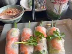 -大头虾越式风味餐厅(光明广场店)