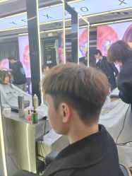 -藤野造型烫发染发