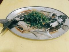 -红炎炎农家菜老字号(金水台店)