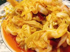 辣白菜炒虾仁-李连贵酒家熏肉大饼(昆明街店)