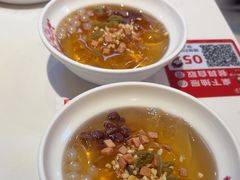 -渝是乎川渝小炒(新世界百货望京店)