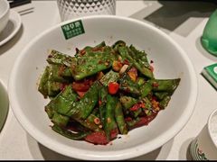 -绿草地·湘菜(悦方ID mall店)