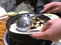 -菌之家·专业纯野生菌火锅·特色炒菌