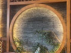 -八府香鸭·啫啫煲(华山路店)