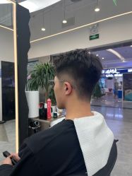 -ON STAR SALON