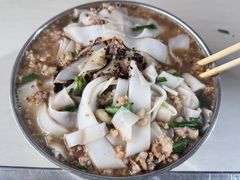 -正宗杨记普洱酸醋米线(总店)