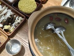 -菌小白火锅(时尚天河店)