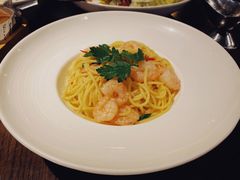 蒜香辣味意面-斯比特花园西餐厅(东方商厦店)