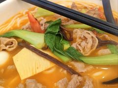 -蒙自源米线大王(花园城商场店)