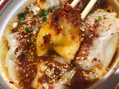 -八二小区抄手(龙湖上城天街店)