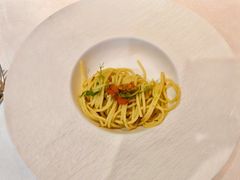 -华凌牛庄西餐厅(乌鲁木齐华凌美爵大饭店)