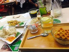-佰搭果·广式茶餐厅(西华路店)