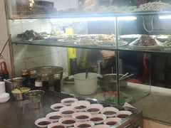 -周家大连水饺(美专校街店)