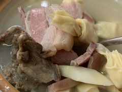 腌笃鲜汤-蘭心餐厅(进贤路店)
