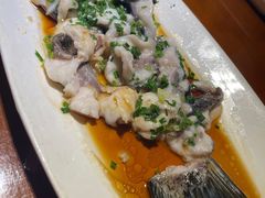 -魏铭鱼头捞饭(晋阳路店)