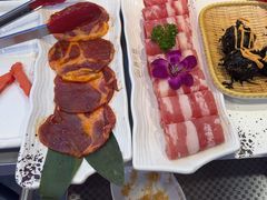 -盛辛巴·东北炭火烤肉(托乐嘉店)