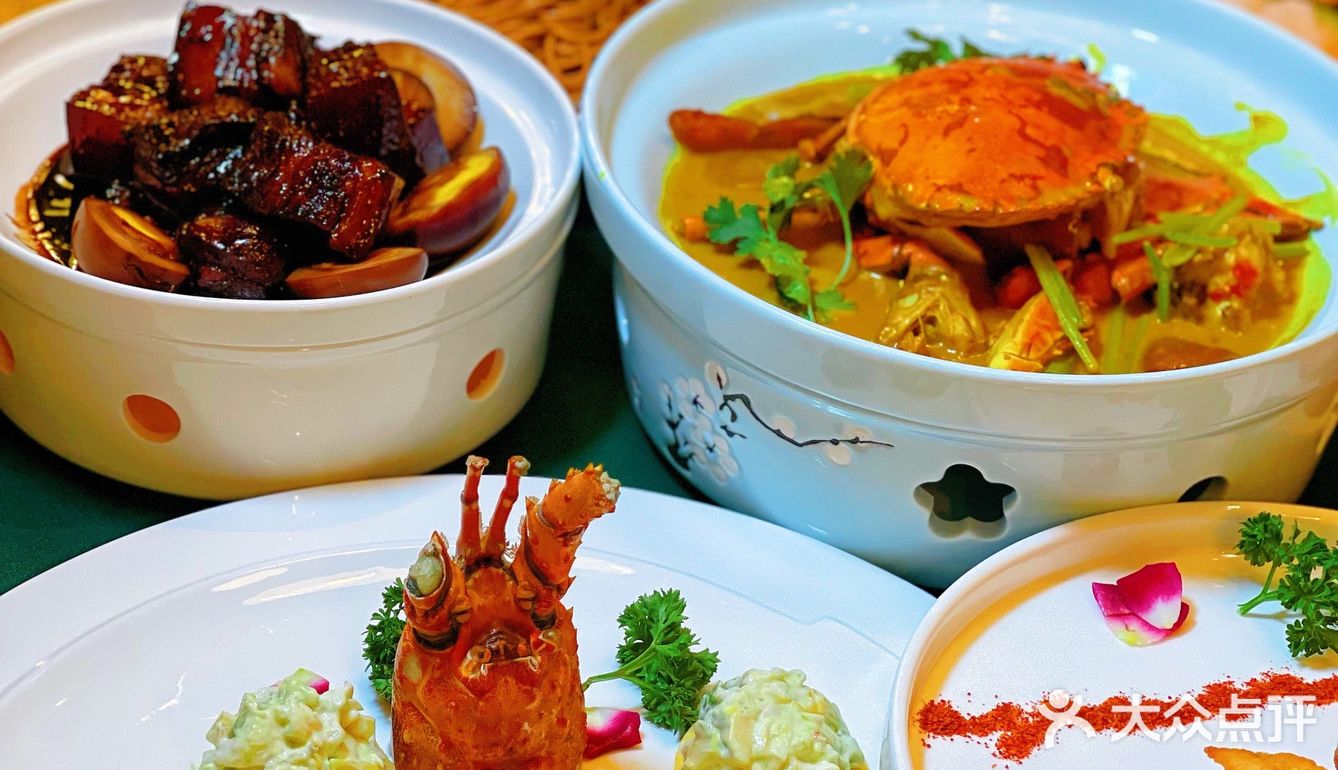 快来！这一道菜竟然用了25只大闸蟹！